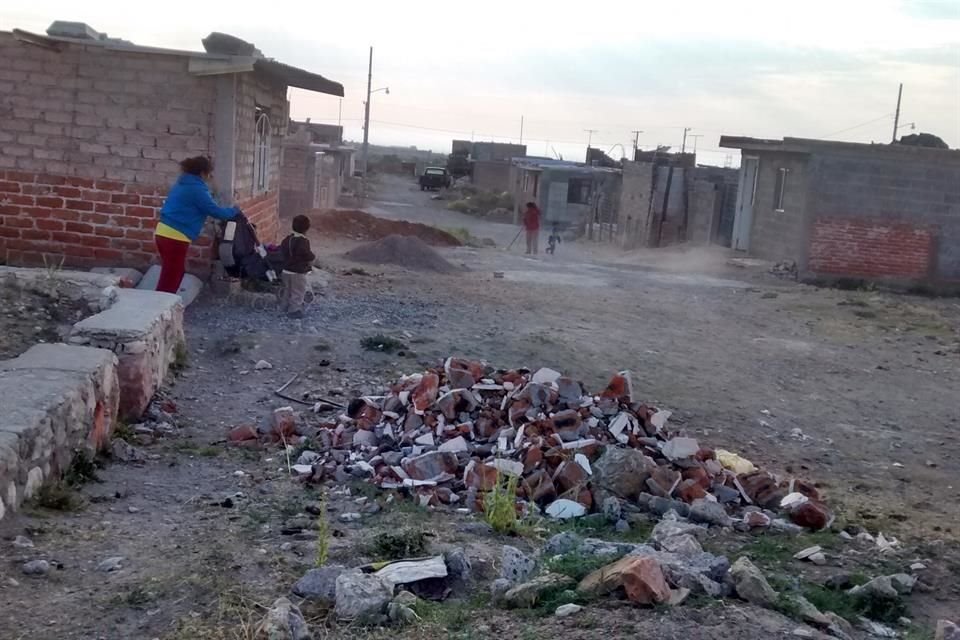 El CEEY realizó un informe sobre movilidad social en el que estimó una reducción en la pobreza por ingresos en México.
