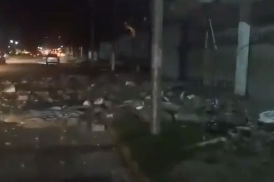 Tras sismo de magnitud 7.1, se reportan cortes de energía y daños menores en fachadas en Acapulco, informó Gobernador de Guerrero.