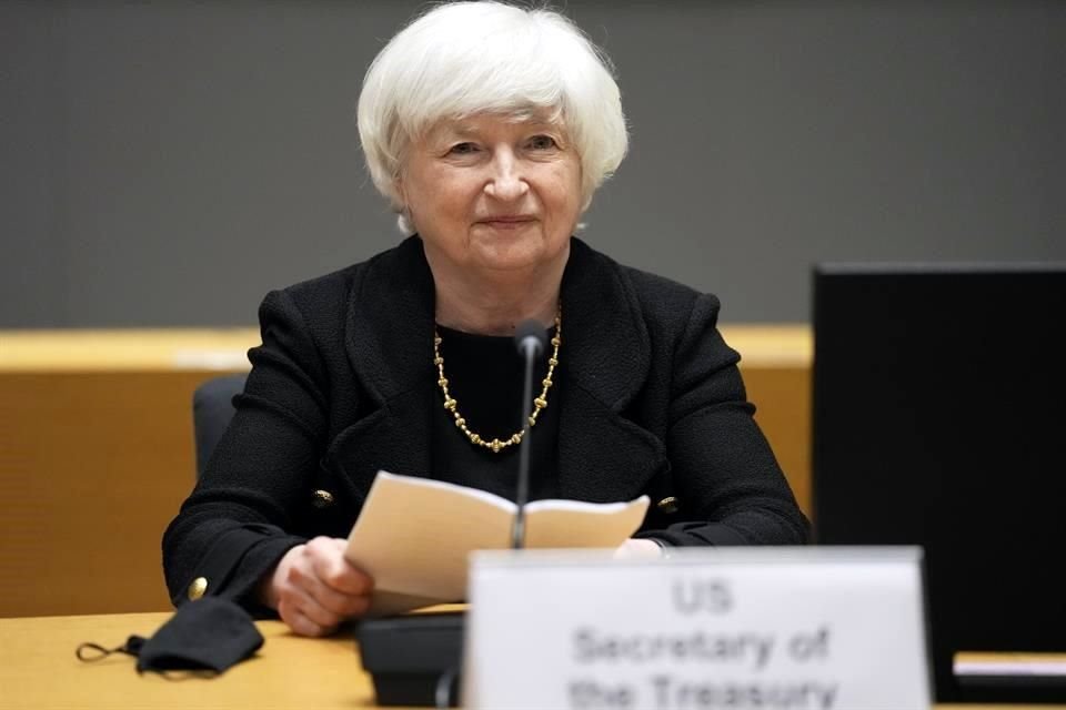 Janet Yellen, secretaria del Tesoro estadounidense, también advirtió al Congreso sobre esperar hasta estar al borde de un incumplimiento de pago antes de abordar el techo de la deuda.