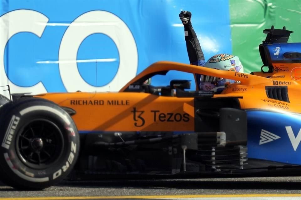 Daniel Ricciardo no se guardo nada y era el hombre más feliz en Monza.