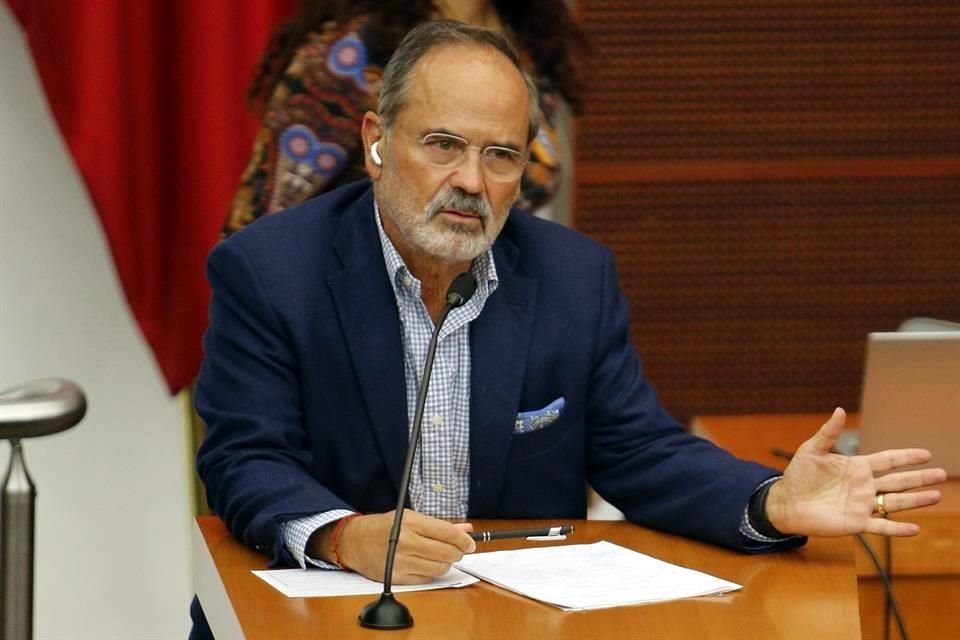 El senador Madero cuestionó la 'irrelevancia' que ha caracterizado a la dirigencia panista encabezada por Marko Cortés.