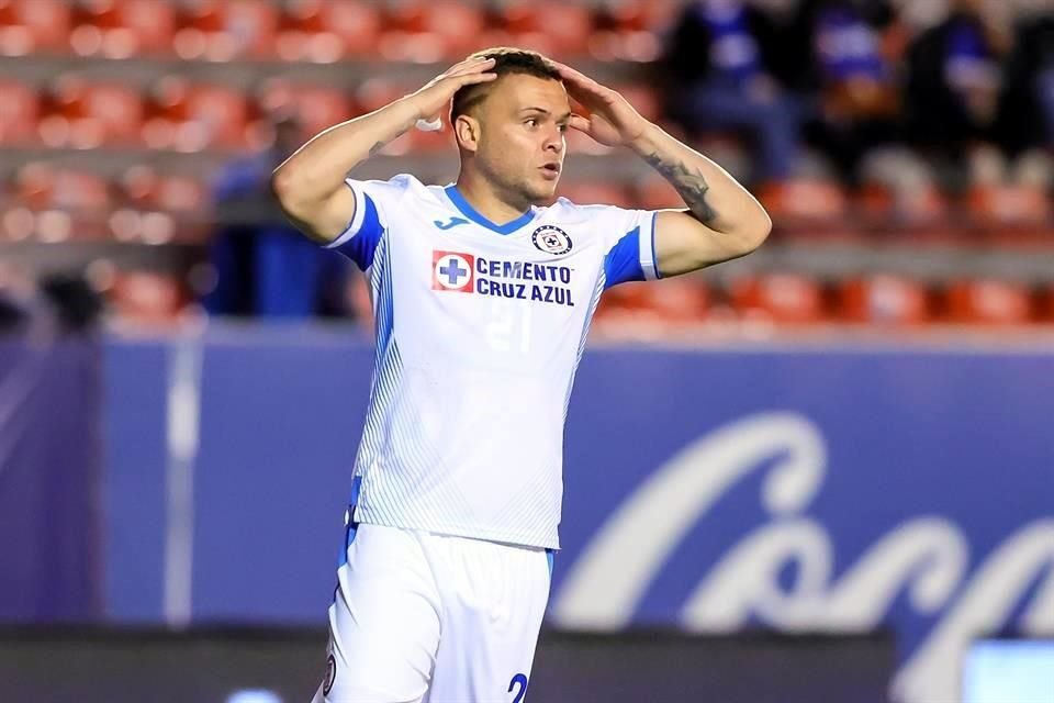 Cruz Azul pierde a su goleador.