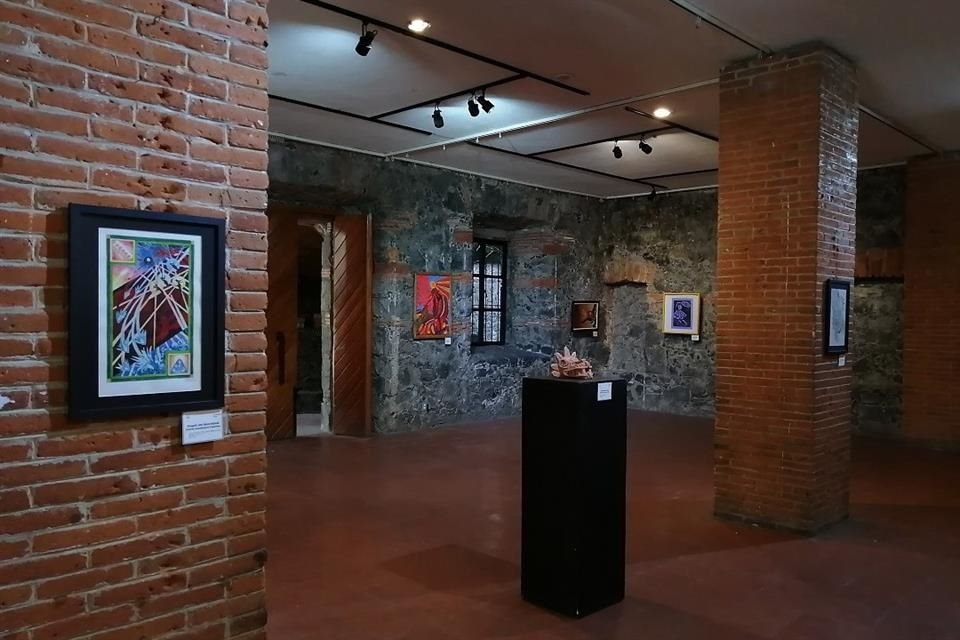 Alumnos de la Anáhuac difunden el arte plástico mediante murales y una exposición en el Foro Cultural Contreras Elena Poniatowska Amor.