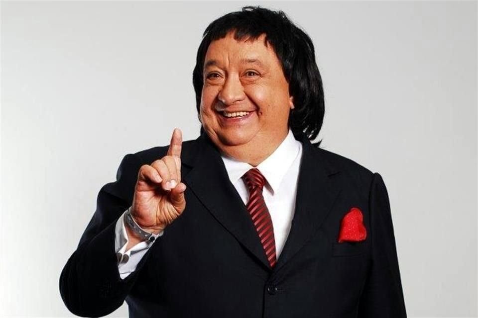 El comediante Luis de Alba se está recuperando satisfactoriamente de una cirugía doble: prótesis de cadera y reconstrucción de fémur.