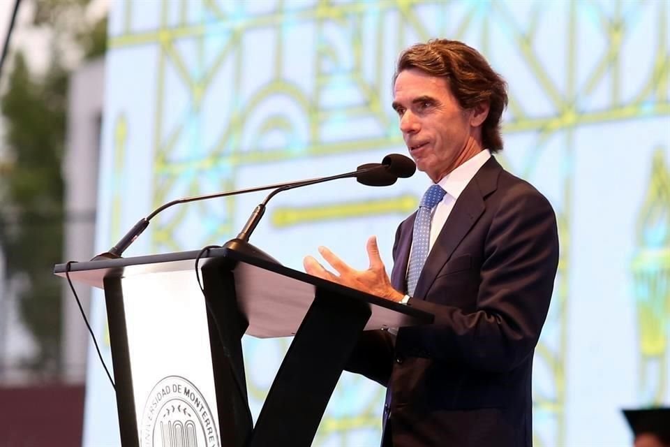 José María Aznar fue Presidente de España por el derechista Partido Popular (PP) entre 1996 y 2004.