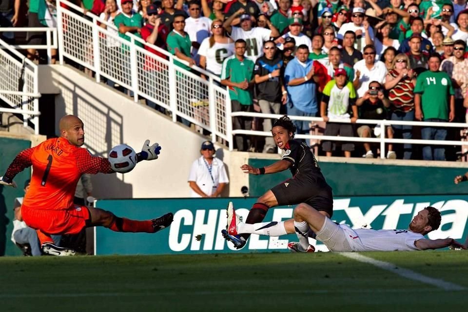 Giovani dos Santos marcó uno de sus mejores goles en la Copa Oro 2011.