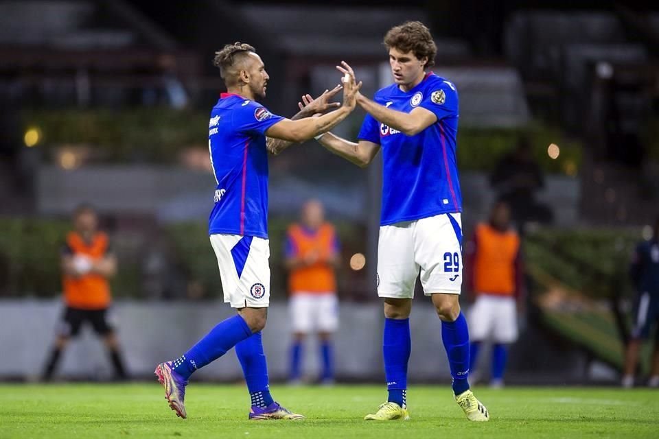 Walter Montoya marcó dos y Giménez puso tres.