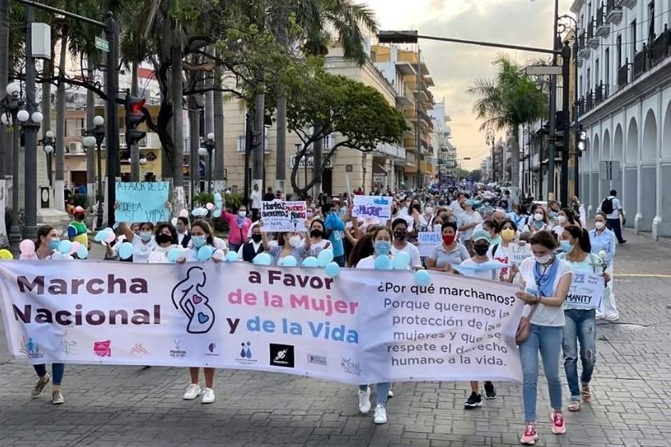 Aspecto de la marcha en Veracruz.