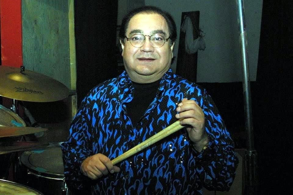 Héctor Marín Villa, baterista de Witchy Band.