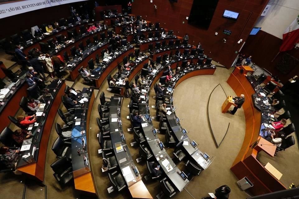 La bancada de MC abogó porque el Mandatario federal acuda a la ceremonia.