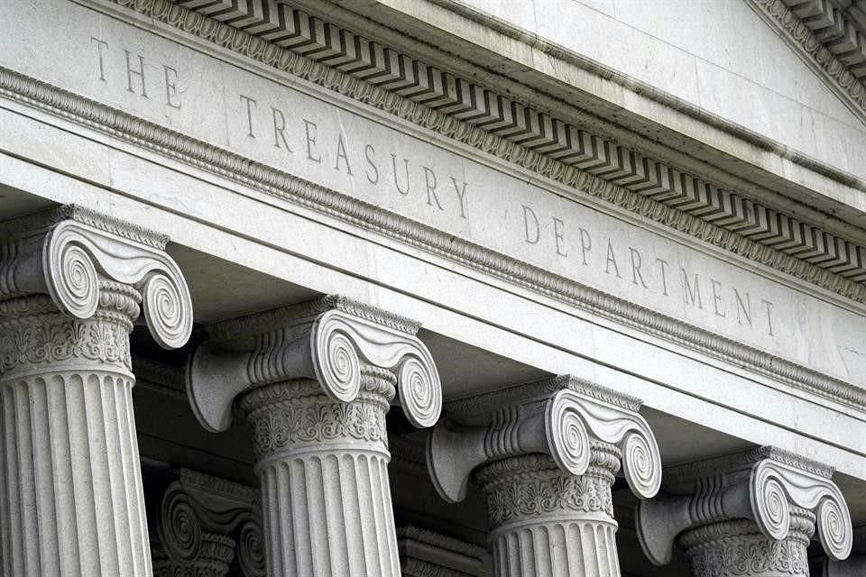 Departamento de Tesoro de EU acusó a tres instituciones mexicanas de lavar dinero de los cárteles de la droga y facilitar operaciones con dinero ilícito.