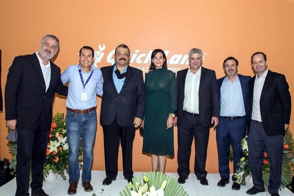 Ing. Maximiliano de la Fuente, Dr. Daniel Carrillo Martínez, C.P. Hugo Veytia, Lic. Nakary Silva, Ing. Eduardo Alonzo, Lic. Miguel Albuerne Benavides y Lic. Adrián Albuerne Benavides.