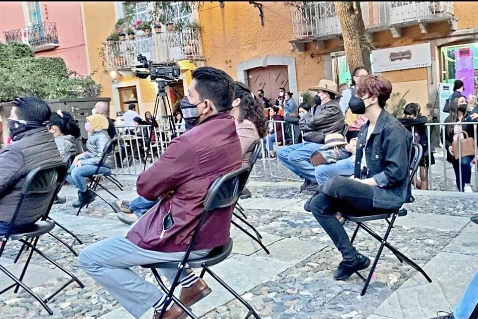 Incluso en los eventos al aire libre, los organizadores buscan cumplir las normas sanitarias.