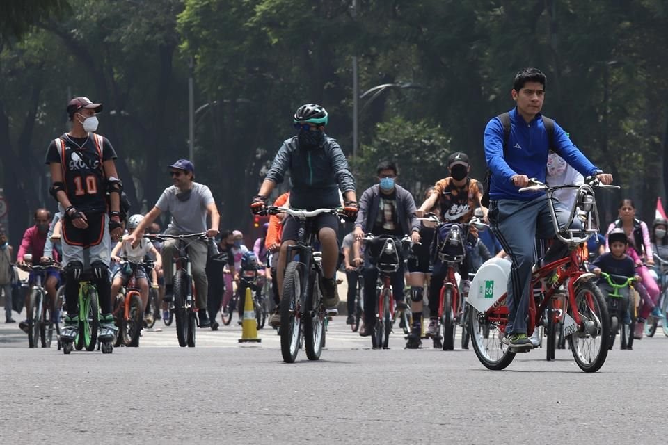 Toma tu bici y recorre la ruta del Maratón de la Ciudad de México.