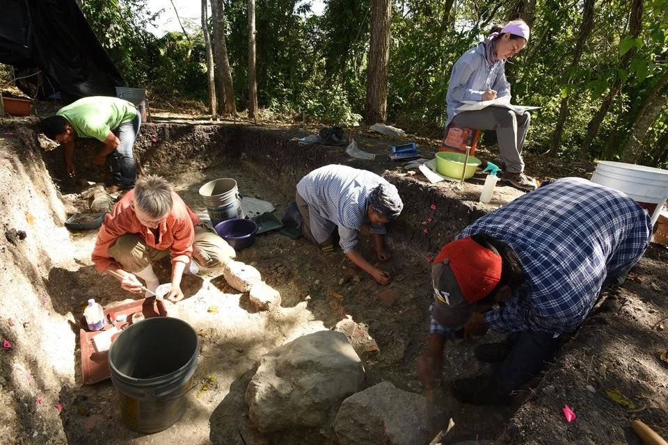 Los especialistas tienen planes de continuar los trabajos de campo en 2022, por lo que el proyecto, incluyendo la excavación en Aguada Fénix, durará varios años más. 