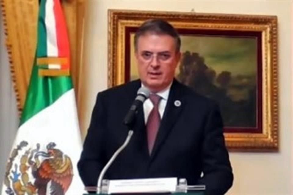 Ebrard en conferencia de prensa desde Roma, Italia.