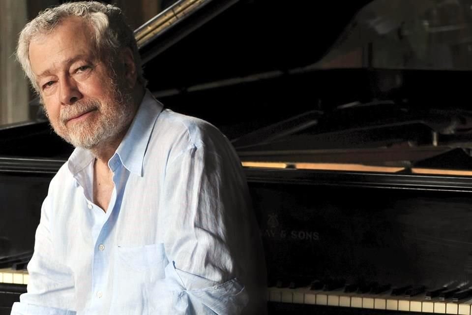 Nelson Freire fue un niño prodigio del piano, comenzó a tocarlo a los 3 años de edad.