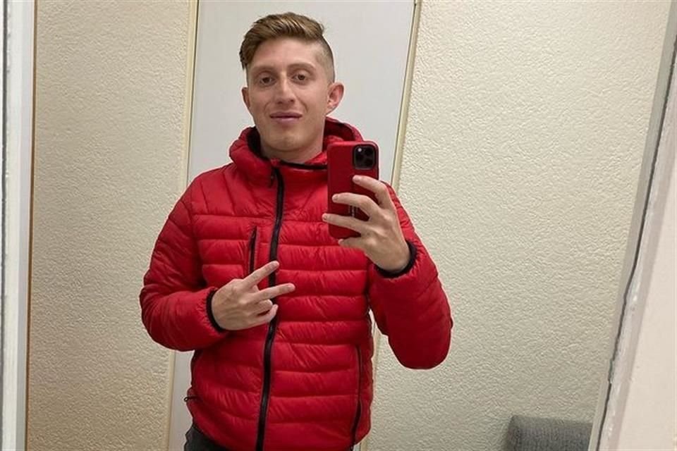 En el video que circuló en redes este jueves supuestamente aparece Octavio Ocaña inhalando polvo blanco.