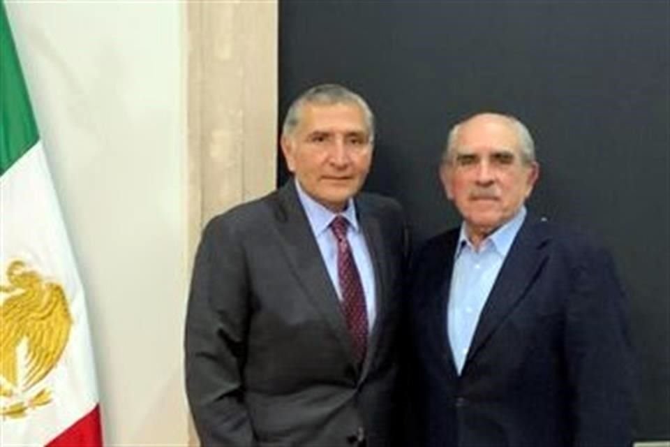 El cargo será ocupado por Pablo Gómez Álvarez (derecha). 