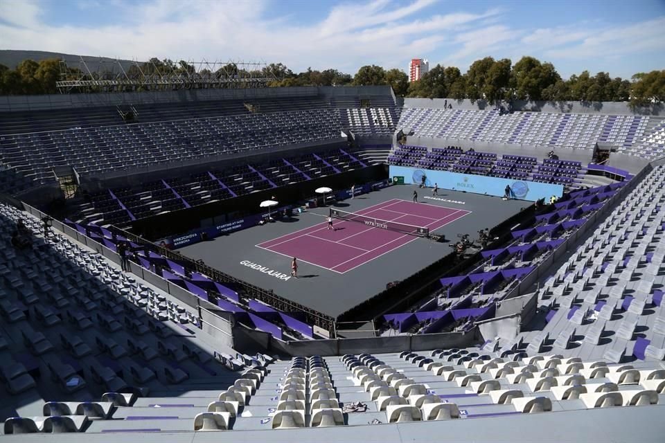 El tenis femenil presenta a lo mejor de su temporada en singles y dobles en Guadalajara.