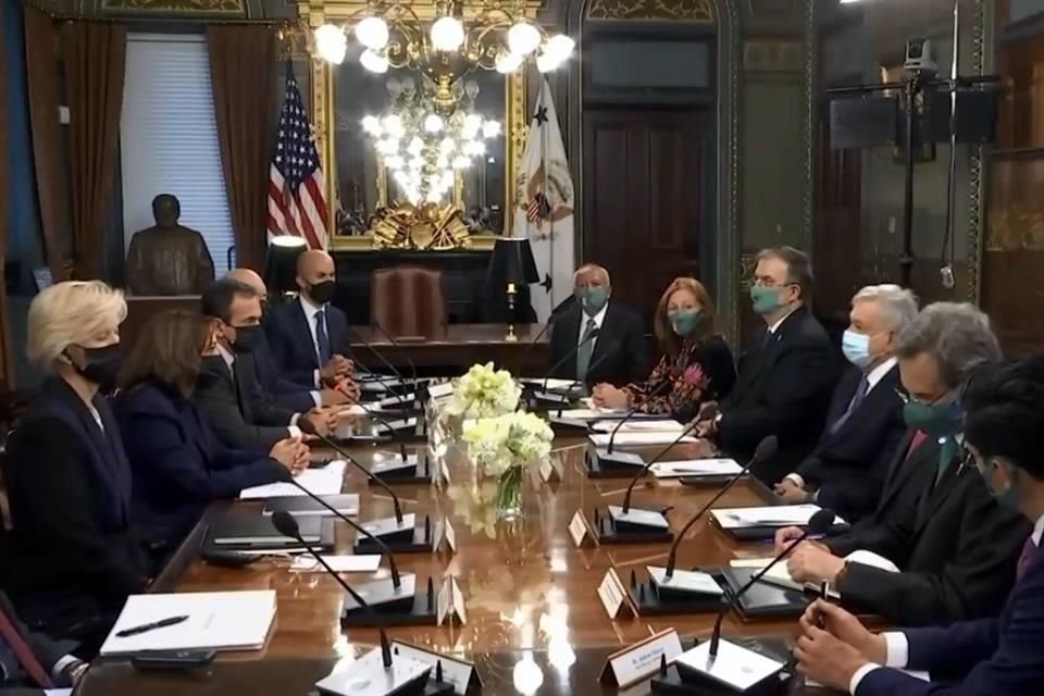 El Presidente López Obrador mantiene una reunión de trabajo con Kamala Harris, Vicepresidenta de EU, en la Casa Blanca.