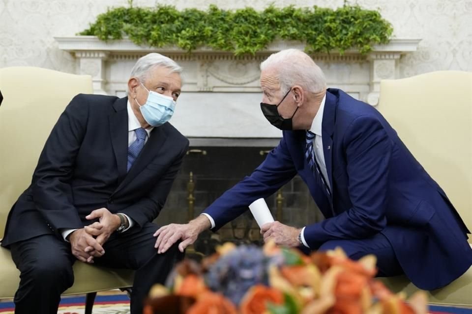 Los Presidentes de México y Estados Unidos se reúnen en la Casa Blanca.