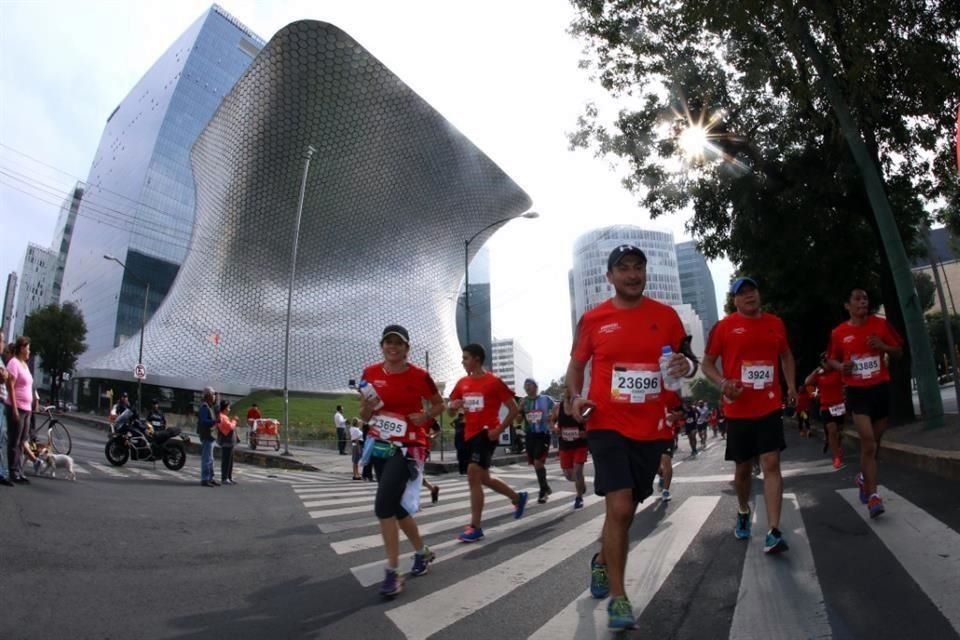 Gracias a la aplicación, el público en general podrá seguir el recorrido de los participantes.