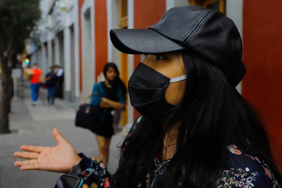 'Es la criminalización hacia la protesta, hacia las feministas para que no marchemos, es una forma de intimidarnos para que no alcemos la voz, para que no salgamos a las calles', señaló feminista.