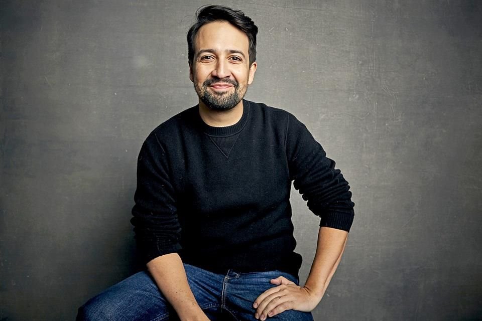 Lin-Manuel Miranda compite por el Premio de la Academia a la Mejor Canción Original por 'Dos Oruguitas'' de la película animada de Disney 'Encanto'.