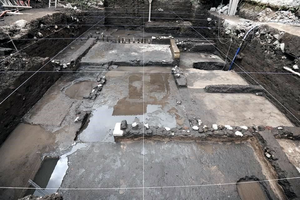 El predio se ubicado sobre Eje Central, en las inmediaciones de la Plaza Garibaldi.