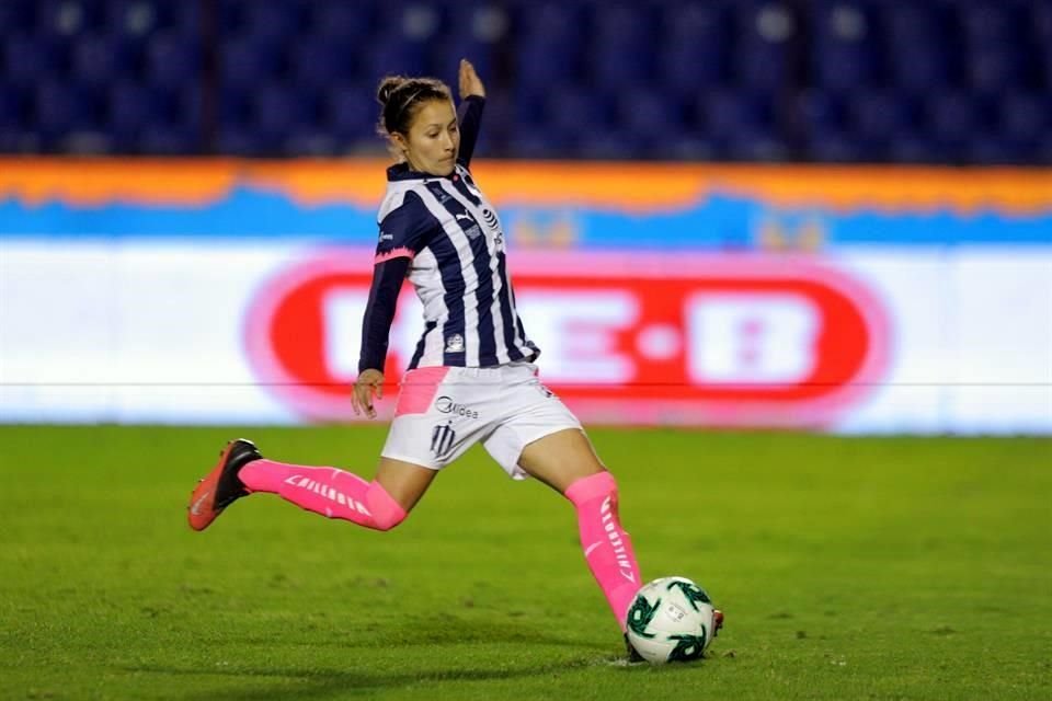 El Club Monterrey no había informado qué procedimiento le practicaron a Yamile Franco.