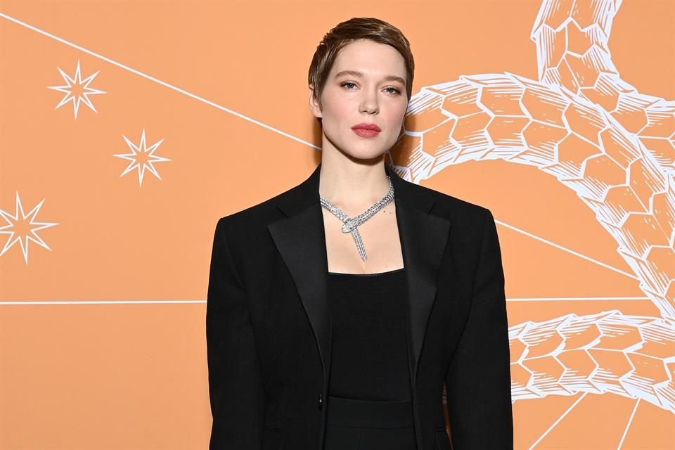 Léa Seydoux, una de las embajadoras de la marca, no pudo perderse la apertura.