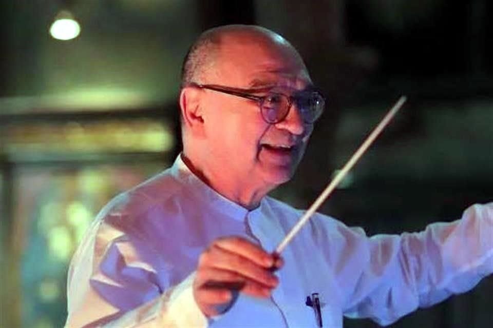 Juárez Echenique ha grabado con el sello Urtext los Maitines de Navidad de 1652 y 1653 de Gutiérrez de Padilla.