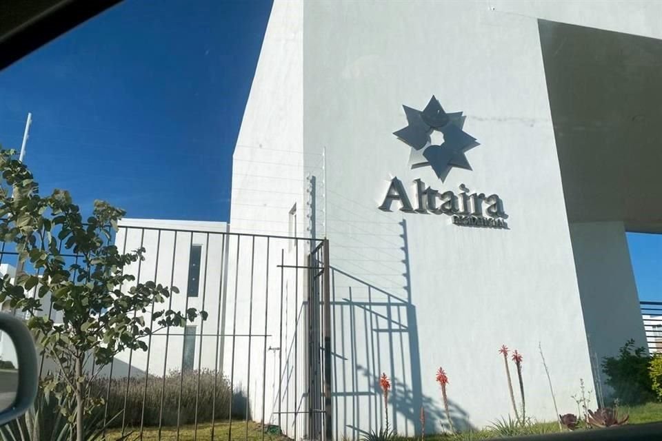 Santiago Nieto compró en septiembre una casa en Querétaro a Condeimex-Urbana, empresa de la que su hermano Jerónimo tenía poderes legales.