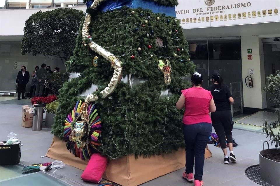 El arbolito será encendido el jueves.