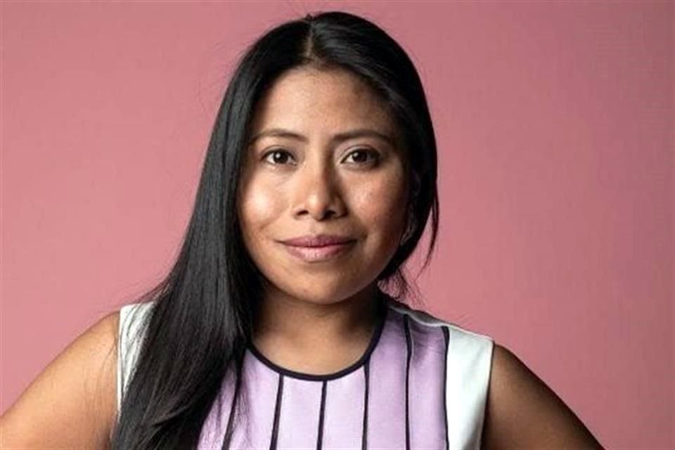 La actriz Yalitza Aparicio debutó en el Auditorio Nacional con la obra de teatro 'Tengo un sueño'.