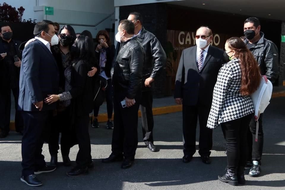 Familiares de la actriz Carmen Salinas se organizaron para el traslado de la actriz al Monumento a la Madre.