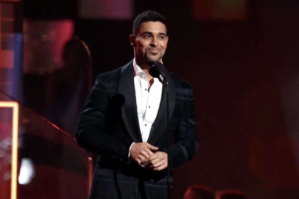 El actor Wilmer Valderrama, de 'That '70s Show', protagonizará y producirá una nueva serie live-action sobre 'El Zorro', para Disney.