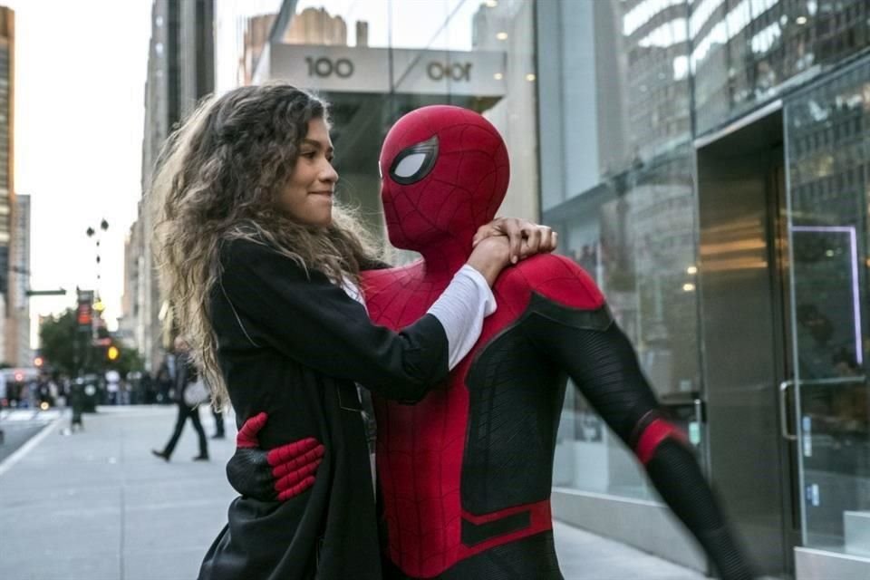Spider-Man: No Way Home consiguió en su debut 121,5 millones de dólares, tras récord postpandémico como cinta con mejor preestr
