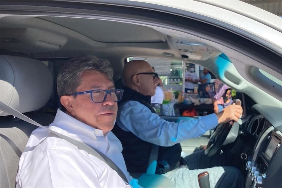 Ricardo Monreal intentó en vano entrar al penal de Pacho Viejo junto a Dante Delgado, líder nacional de Movimiento Ciudadano