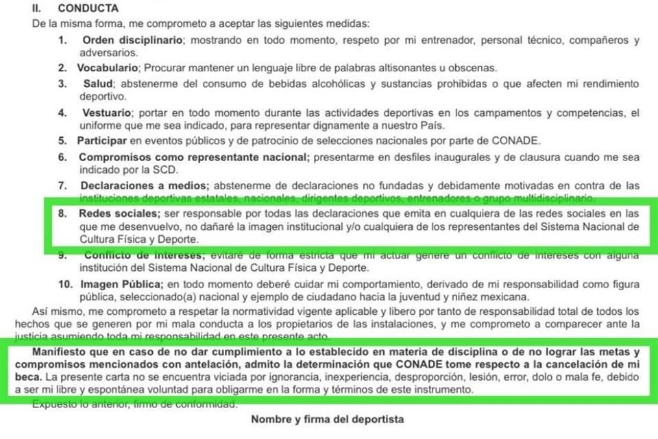 El punto 8 del apartado CONDUCTA indica el tema de redes sociales.