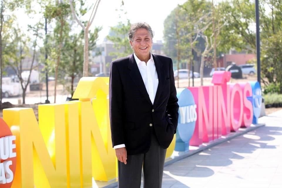 El Presidente Municipal, Juan José Frangie Saade, explicó que las obras equivalen al 25 por ciento de los recursos del municipio.