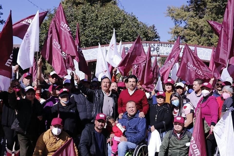 Morena escogió a Mariana Vitela como su candidata en Durango por el criterio de paridad de género, lo que molestó a Ramón Enríquez, quien ganó la encuesta de popularidad en la entidad.