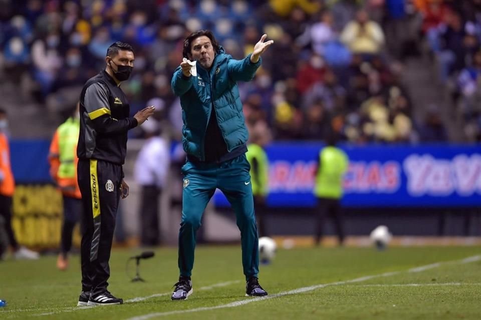 Solari fue expulsado en el primer tiempo.