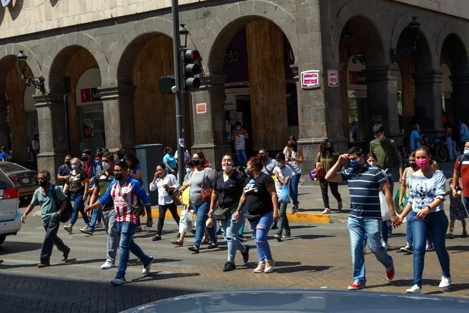 Alfaro señaló que pese a todo, Jalisco va bien en la estrategia para enfrentar la pandemia.