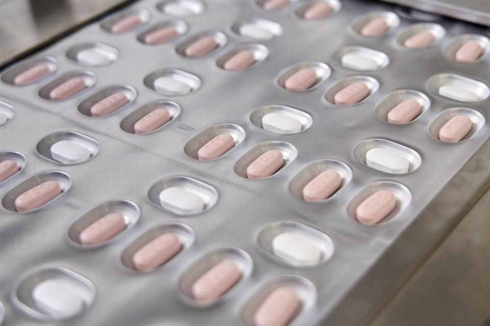 Píldoras de paxlovid, medicamento de Pfizer contra Covid-19.