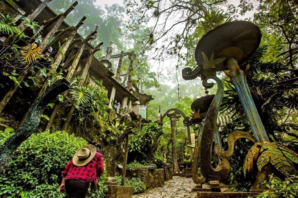 Ante la nueva ola de contagios, el Turismo de proximidad y el 'staycation' se presentan como un par de alternativas. En foto, el Jardín Escultórico Edward James, Las Pozas, en Xilitla, San Luis Potos