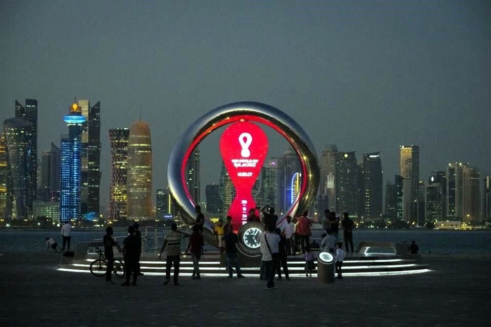 Qatar termina de alistarse para el Mundial de futbol.