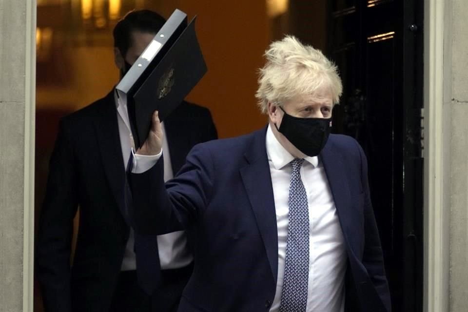 Boris Johnson se ha justificado varias veces diciendo que pensaba que los eventos eran reuniones de trabajo.