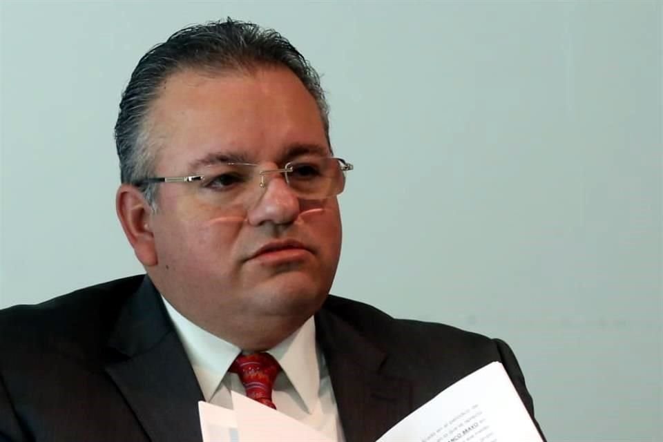 Para Capella, acciones y omisiones de Blanco configuran los delitos por los que le acusa.